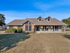 1020 Oak Hollow Lane, Seagoville, Texas 75159