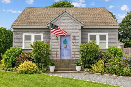 129 Bliss Mine Road, Newport, RI 02840, USA