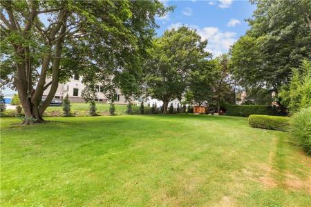 129 Bliss Mine Road, Newport, رود ايلاند 02840, الولايات المتحدة