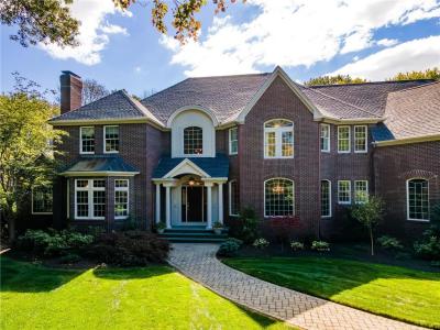 25 Westfield Drive, East Greenwich, Rhode Island 02818