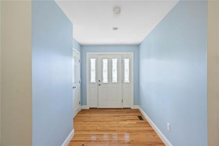 15 Josephine Drive, Charlestown, Rhode Island 02813, USA