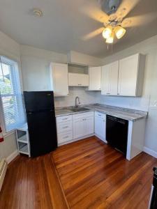 436 Pawtucket Avenue 1 F, Pawtucket, RI 02860, USA