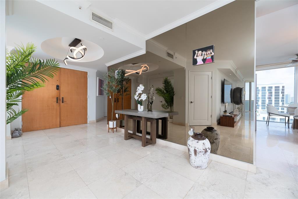 17555 Collins Ave 1608, Sunny Isles Beach, Florida 33160, Estados Unidos