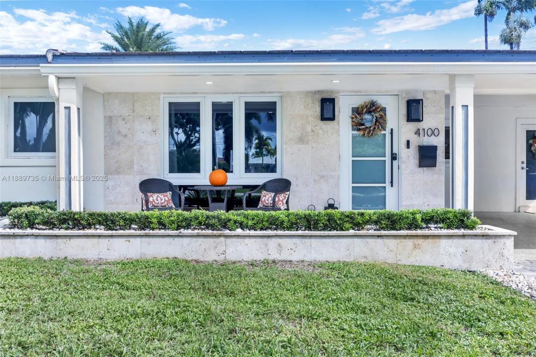 4100 NE 16th Ter, Oakland Park, Florida 33334