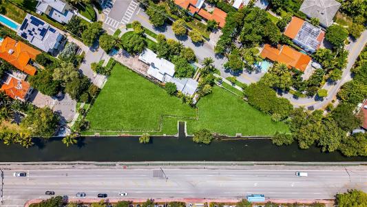 18th st Michigan Ave, Miami Beach, Florida 33139