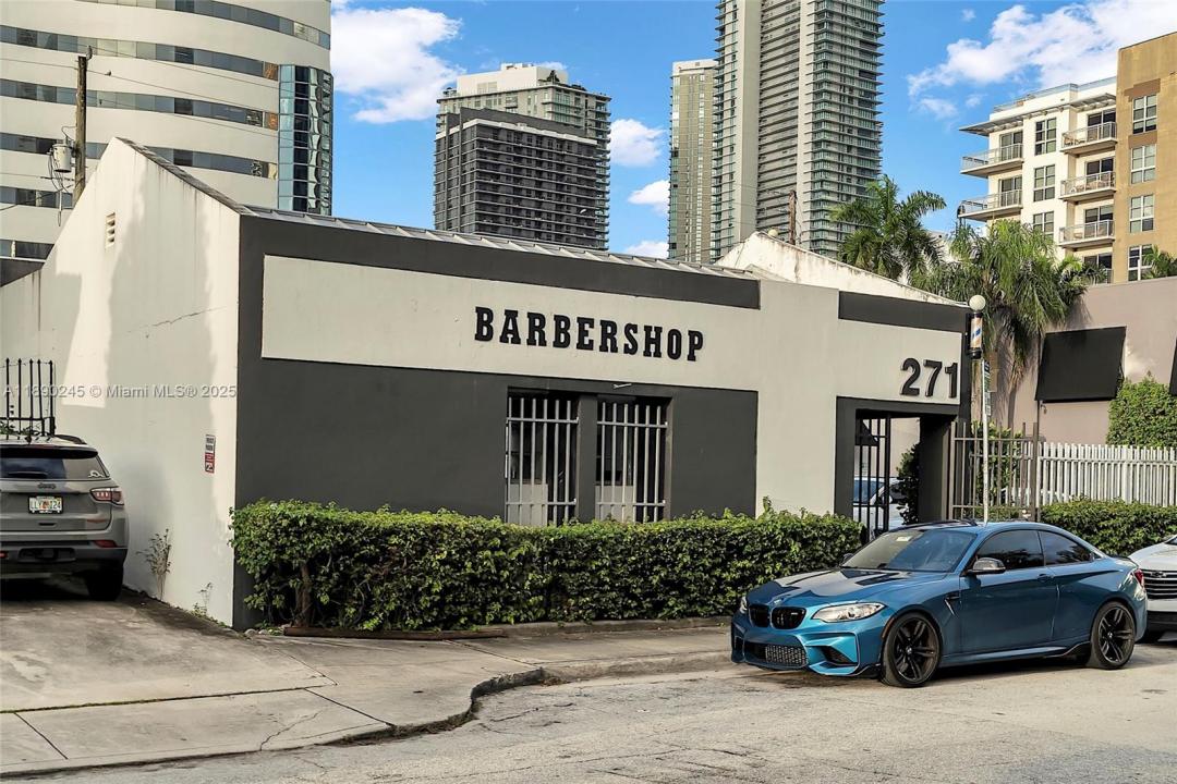 2700 Biscayne Blvd, Miami, Flórida 33137, Estados Unidos