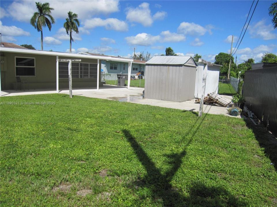 3151 SW 37th Ter, West Park, Florida 33023, Amerika Birleşik Devletleri