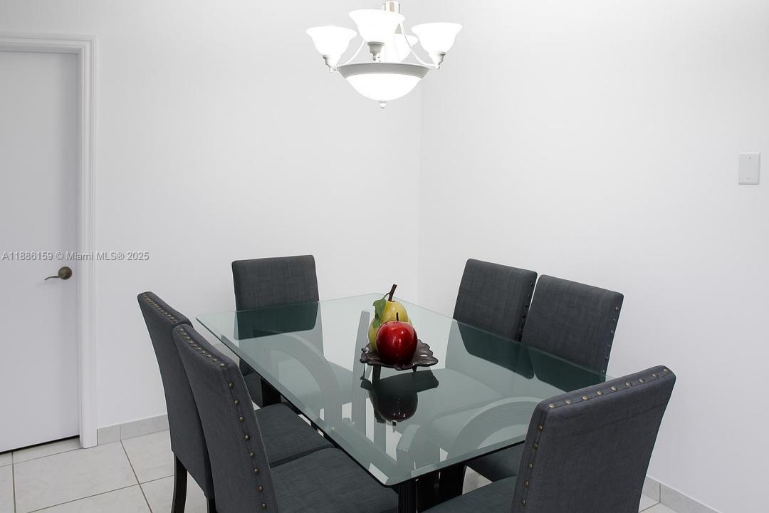255 Central Blvd, Miami, Florida 33144, Estados Unidos
