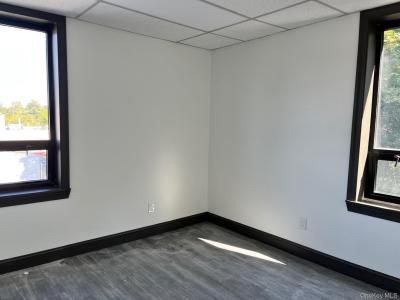 40 Railroad Avenue, Oyster Bay, Нью-Йорк 11545, Соединенные Штаты