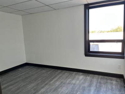 40 Railroad Avenue, Oyster Bay, Нью-Йорк 11545, Соединенные Штаты