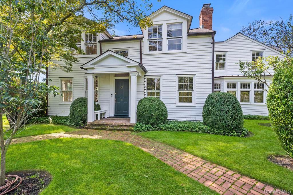 46 Bellport Lane, Brookhaven, New York 11713, USA