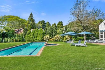 46 Bellport Lane, Brookhaven, New York 11713, USA