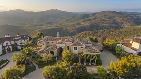 VIA AMBIENTE, Rancho Santa Fe, Kaliforniya 92067, Amerika Birleşik Devletleri