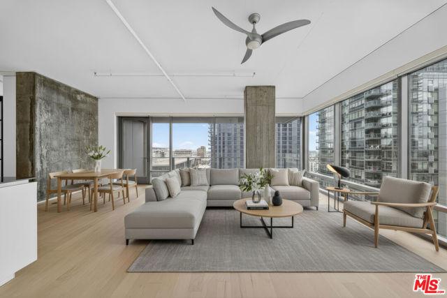 S Hope Street, Los Angeles, California 90015, HOA KỲ