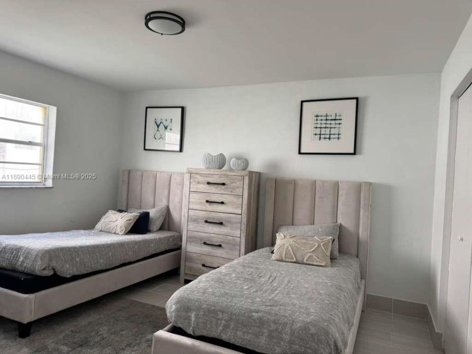 955 W 74 Street 101, Hialeah, فلوريدا 33012, الولايات المتحدة
