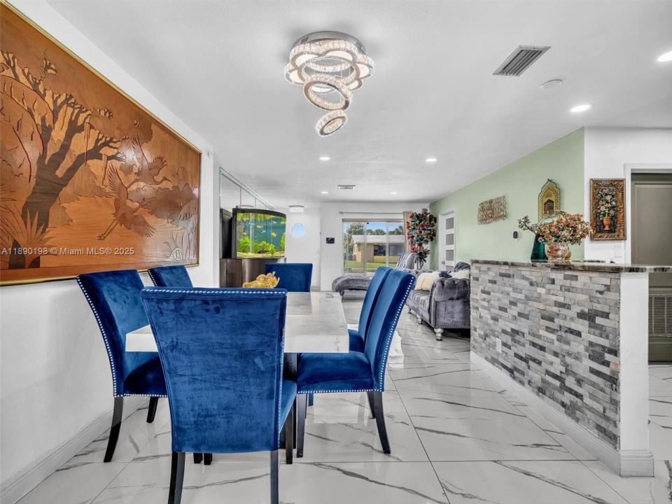 3380 NW 46th Ave, Lauderdale Lakes, Florida 33319, Estados Unidos