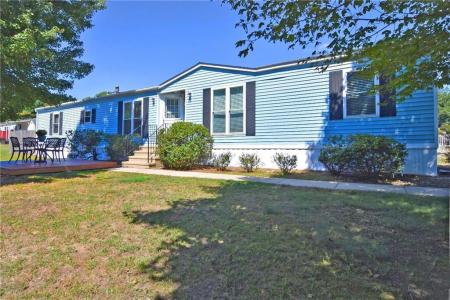 12 Comfort Lane, South Kingstown, RI 02879, USA
