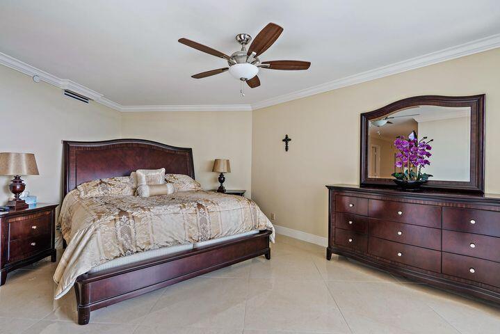 3560 S Ocean Boulevard 200, Concord East, South Palm Beach, Florida 33480