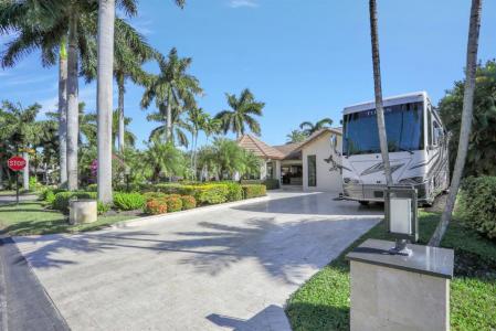 431 S Cortez Dr 431, Aztec Rv Resort, Margate, Florida 33068
