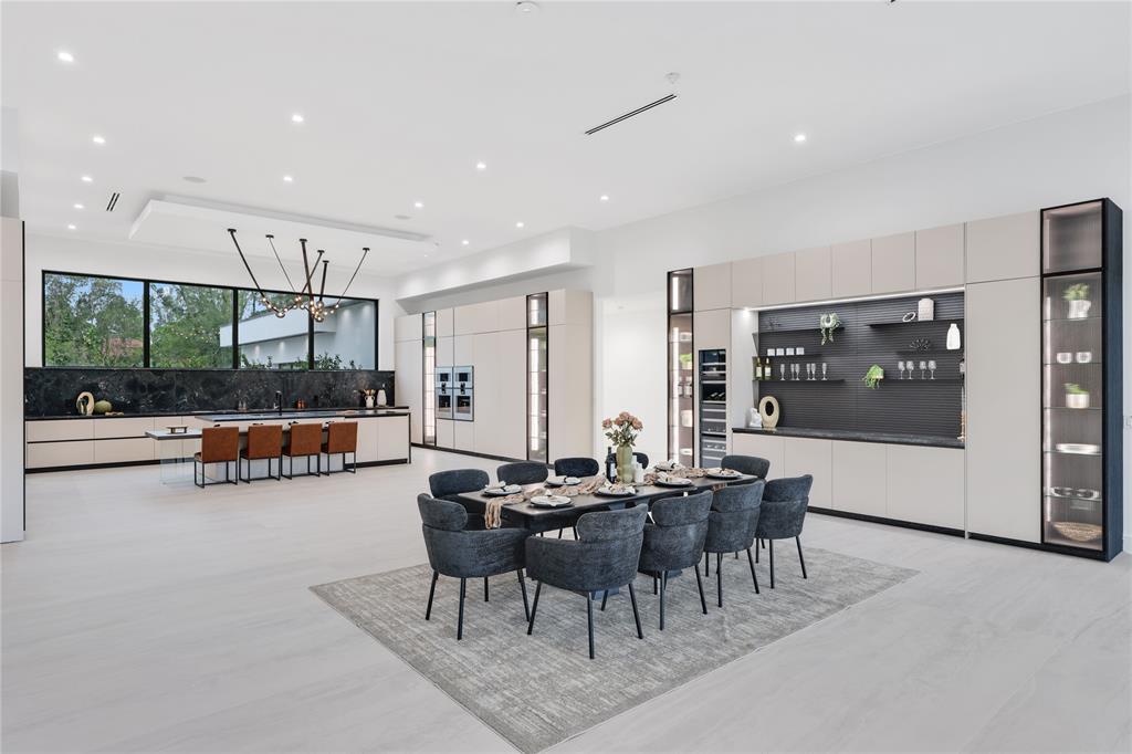 8795 Valencia Ct, Parkland, Florida 33067