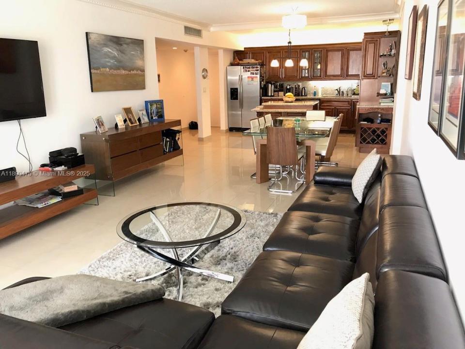 19390 Collins Ave 502, Sunny Isles Beach, فلوريدا 33160, الولايات المتحدة