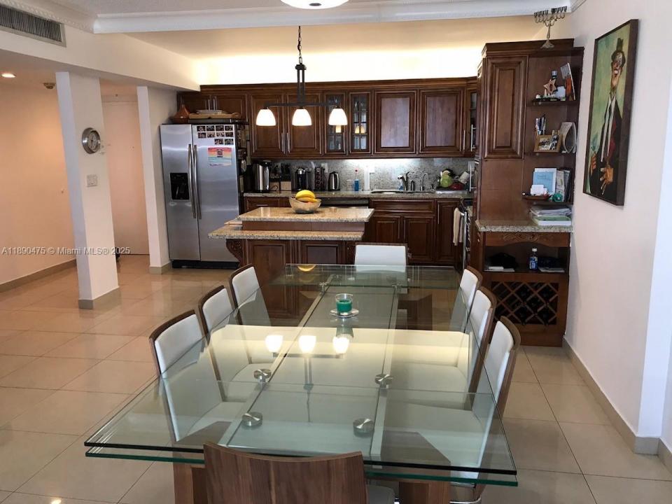 19390 Collins Ave 502, Sunny Isles Beach, فلوريدا 33160, الولايات المتحدة