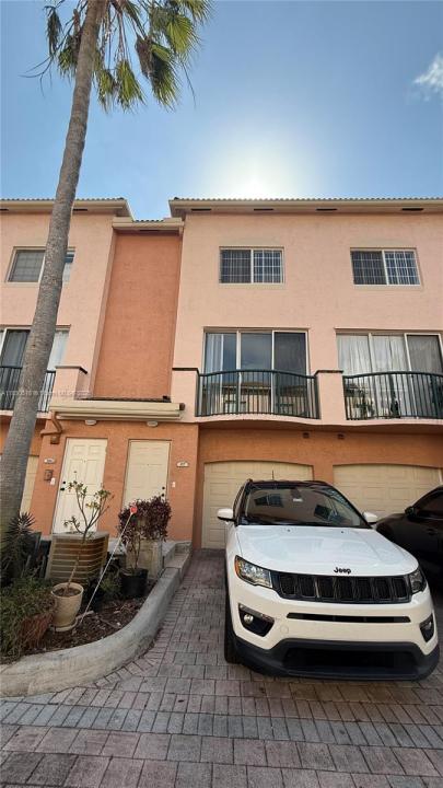 2107 SE 10th Ave 827, Fort Lauderdale, Floride 33316, États-Unis