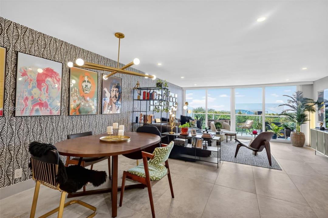 100 Bayview Dr 526, Sunny Isles Beach, Florida 33160, HOA KỲ