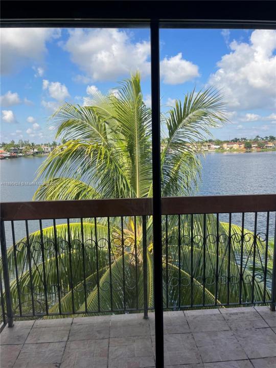 5650 W 26th Ct 207, Hialeah, Florida 33016