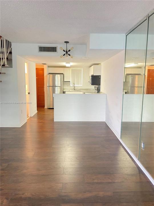 5650 W 26th Ct 207, Hialeah, Florida 33016