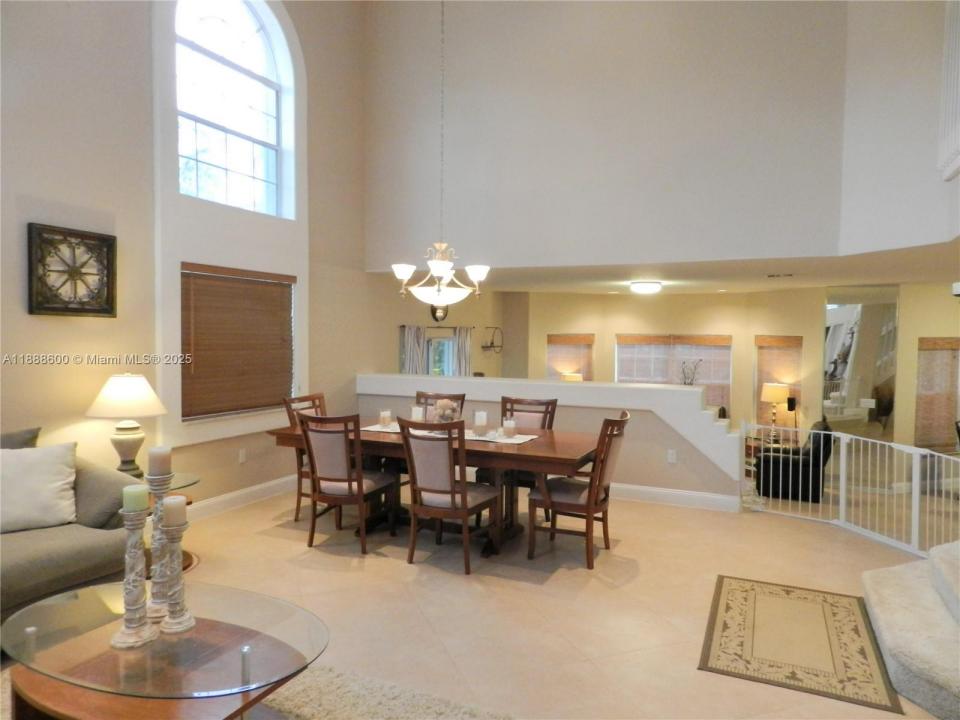 210 La Costa Ct, Weston, Floryda 33326, USA