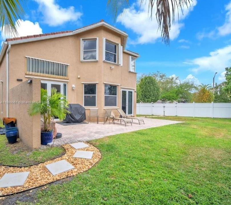 399 NW 154th Ave, Pembroke Pines, פלורידה 33028, ארצות הברית של אמריקה