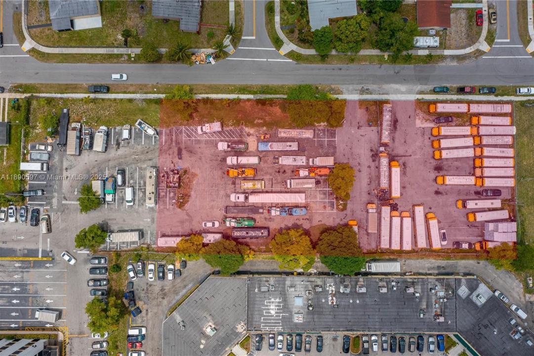 18352 NW 2nd ave, Miami Gardens, Flórida 33169, Estados Unidos