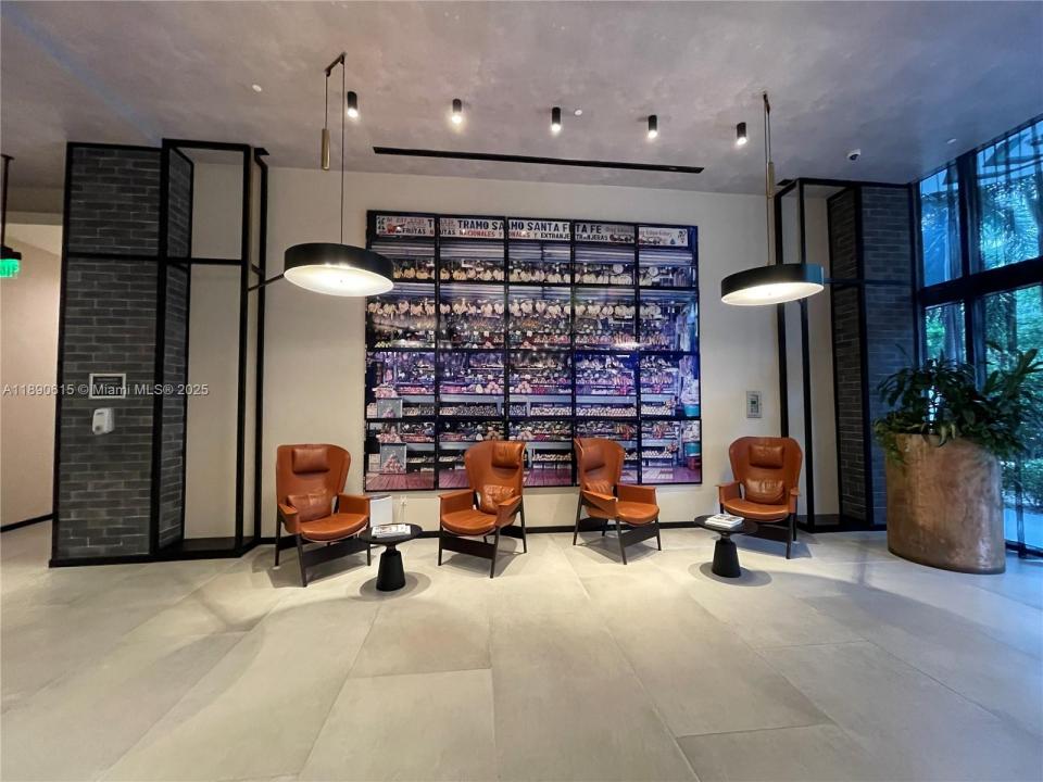 121 NE 34th St L401, Miami, Florida 33137