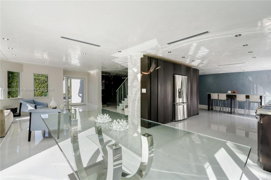 6763 SW 106 pl, Miami, Florida 33173, Estados Unidos