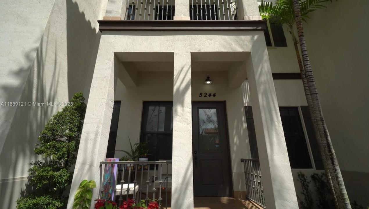 5244 NW 83rd Ct 5244, Doral, Florida 33166