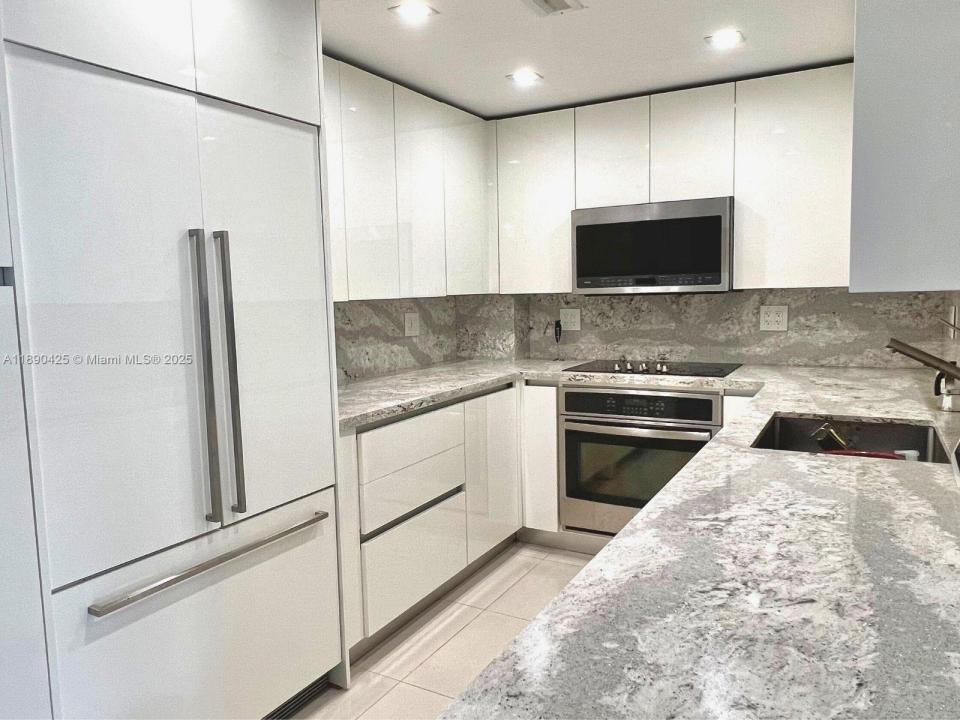 1965 S Ocean Dr 6C, Hallandale Beach, פלורידה 33009, ארצות הברית של אמריקה