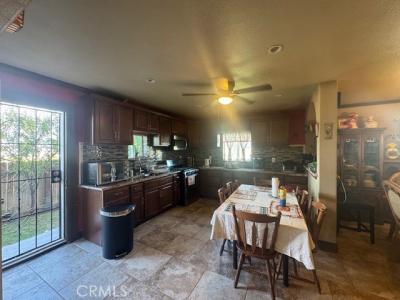 21625 Bancroft, California City, California 93505