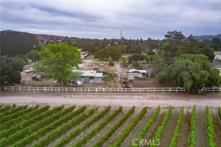 165 Leslie Street, Los Alamos, Калифорния 93440, Соединенные Штаты