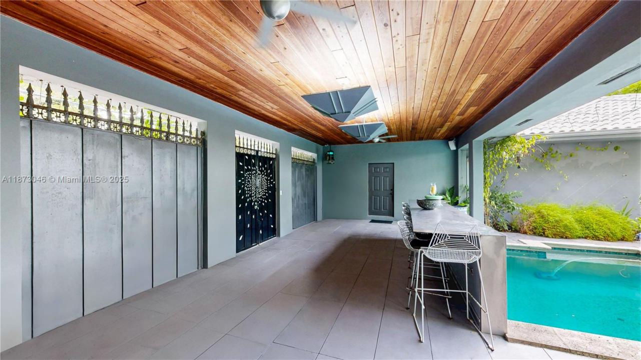 2101 Tigertail Ave, Miami, Floride 33133, États-Unis