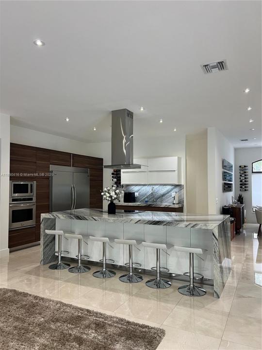 16326 N Mariposa Cir N, Pembroke Pines, Florida 33331, Estados Unidos
