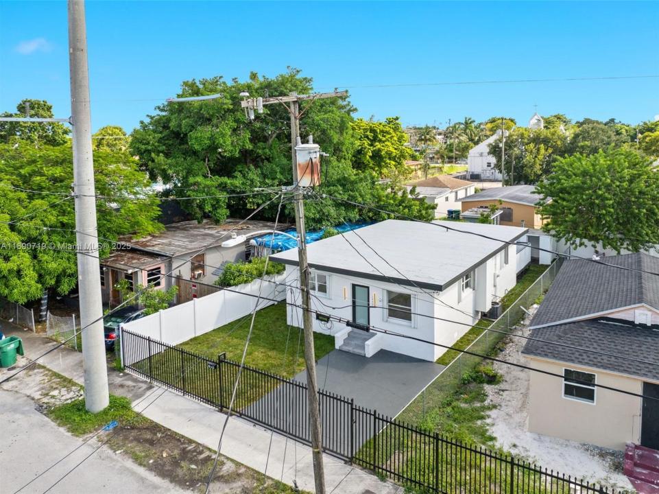 1842 NW 67th St, Miami, Florida 33147, Estados Unidos