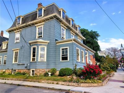 106 Touro Street 2E, Newport, RI 02840, USA