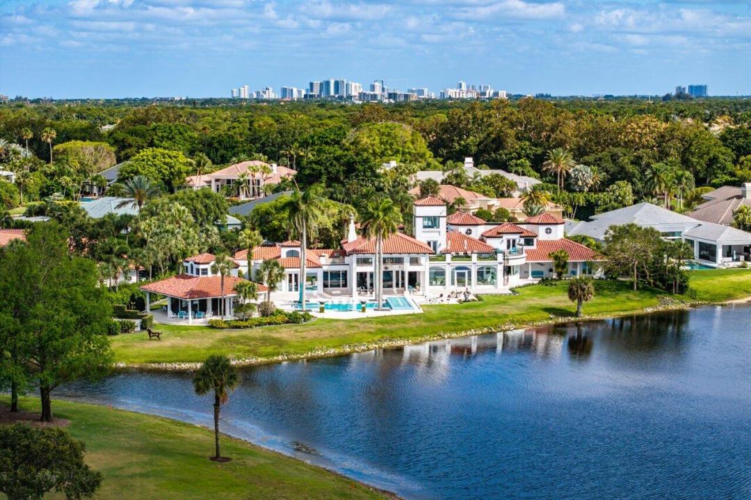 13101 Monet Lane, FRENCHMANS CREEK, Palm Beach Gardens, Florida 33410, Estados Unidos