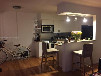 949 Pennsylvania Ave 309, Miami Beach, Florida 33139, USA