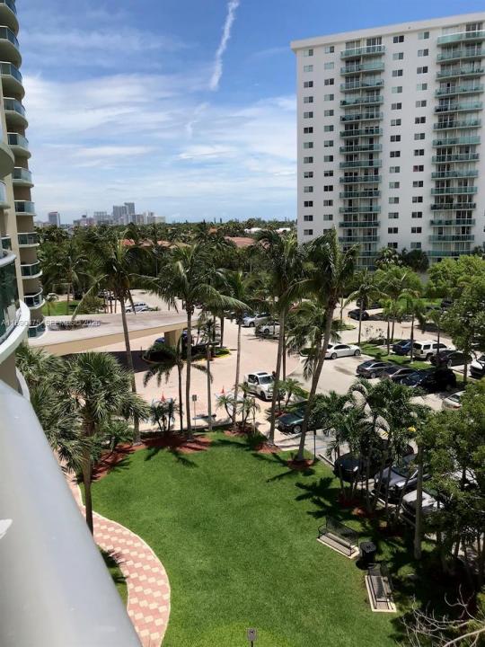 19390 Collins Ave 502, Sunny Isles Beach, Floride 33160, États-Unis