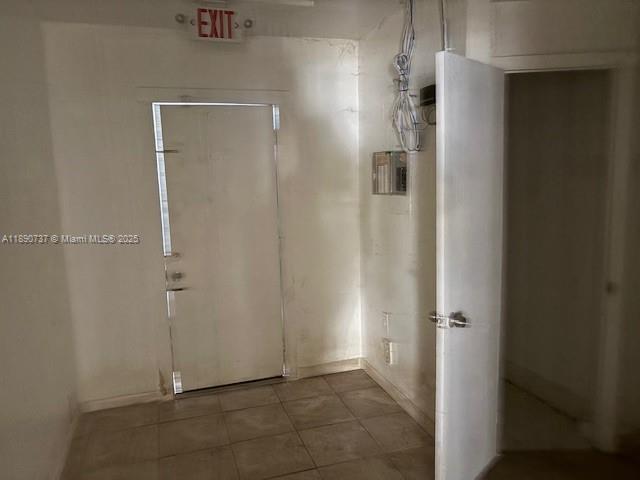 3939 NW 7th St 3921-3923, Miami, Flórida 33126, Estados Unidos