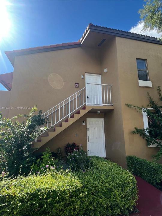 15600 SW 80th St L-201, Miami, Florida 33193, Stati Uniti