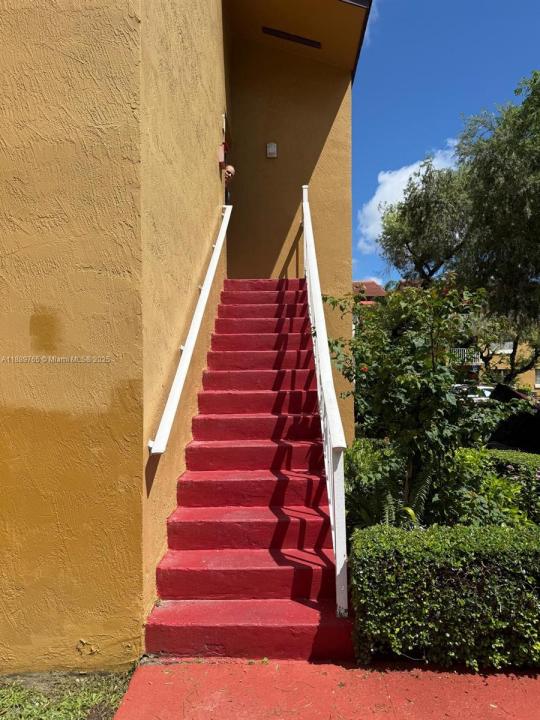 15600 SW 80th St L-201, Miami, Florida 33193, Stati Uniti