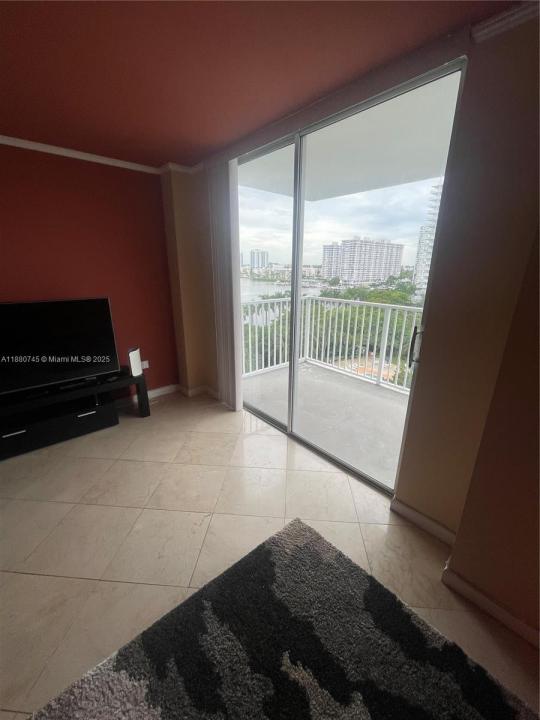 2851 NE 183rd St 906E, Aventura, 佛羅里達州 33160, 美國